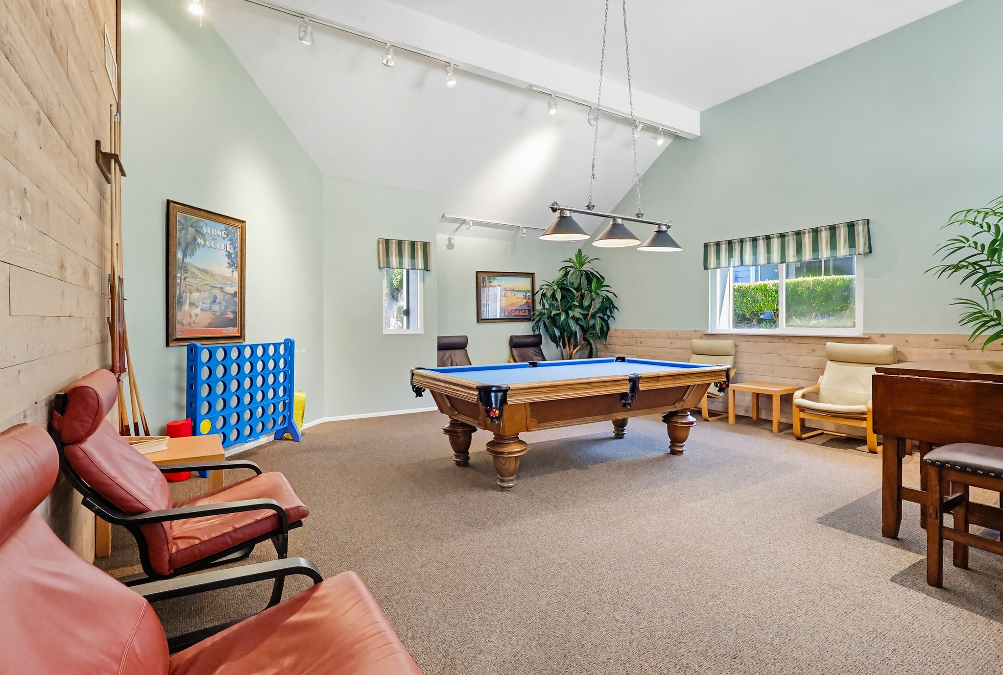 Virtual tour photo 42 of 60 for 6028 Bixby Village Dr APT 96