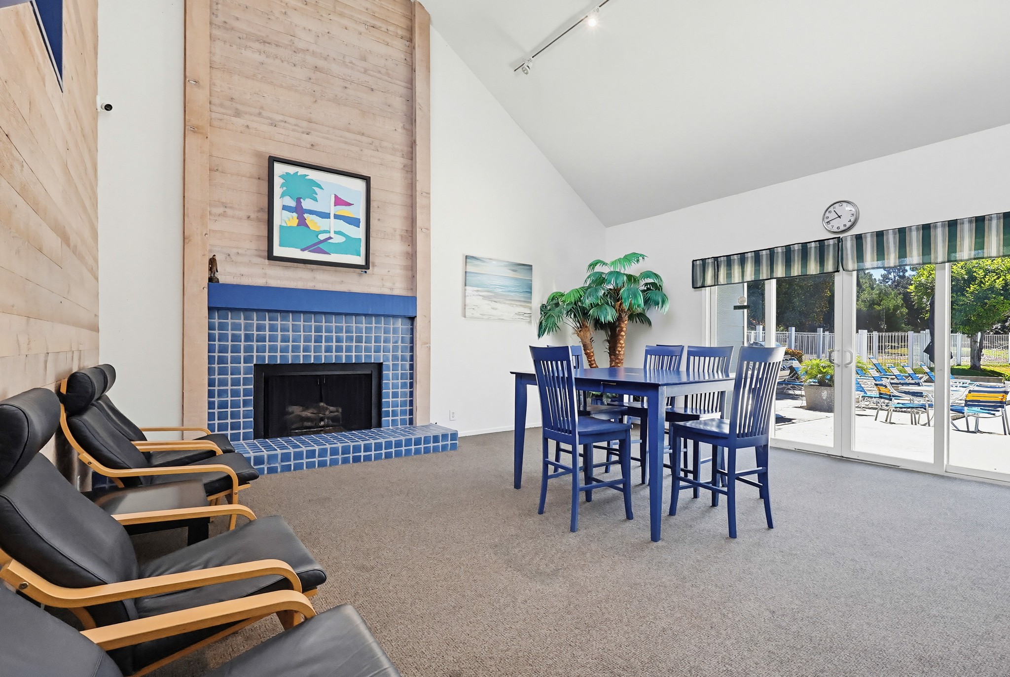 Virtual tour photo 43 of 60 for 6028 Bixby Village Dr APT 96