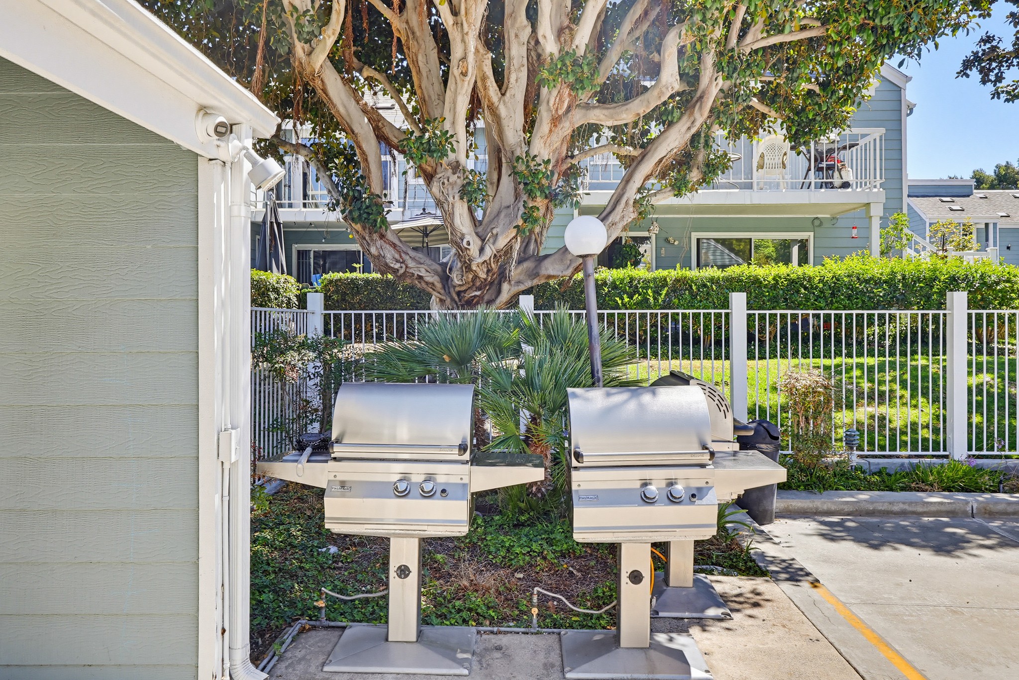 Virtual tour photo 51 of 60 for 6028 Bixby Village Dr APT 96