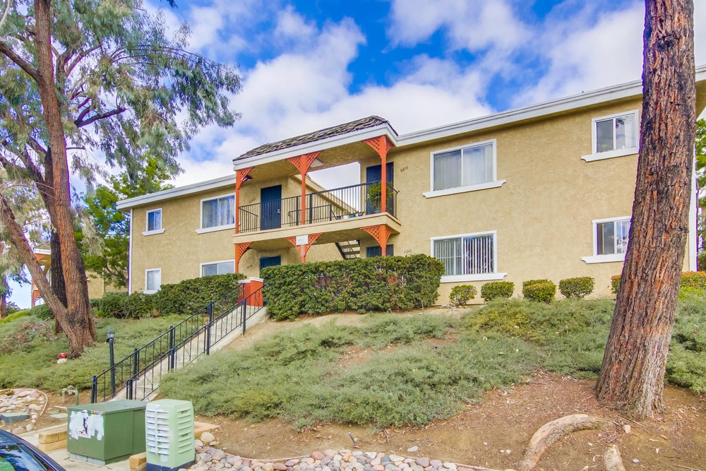 Virtual tour photo 3 of 43 for 6030 Mt Aguilar Dr