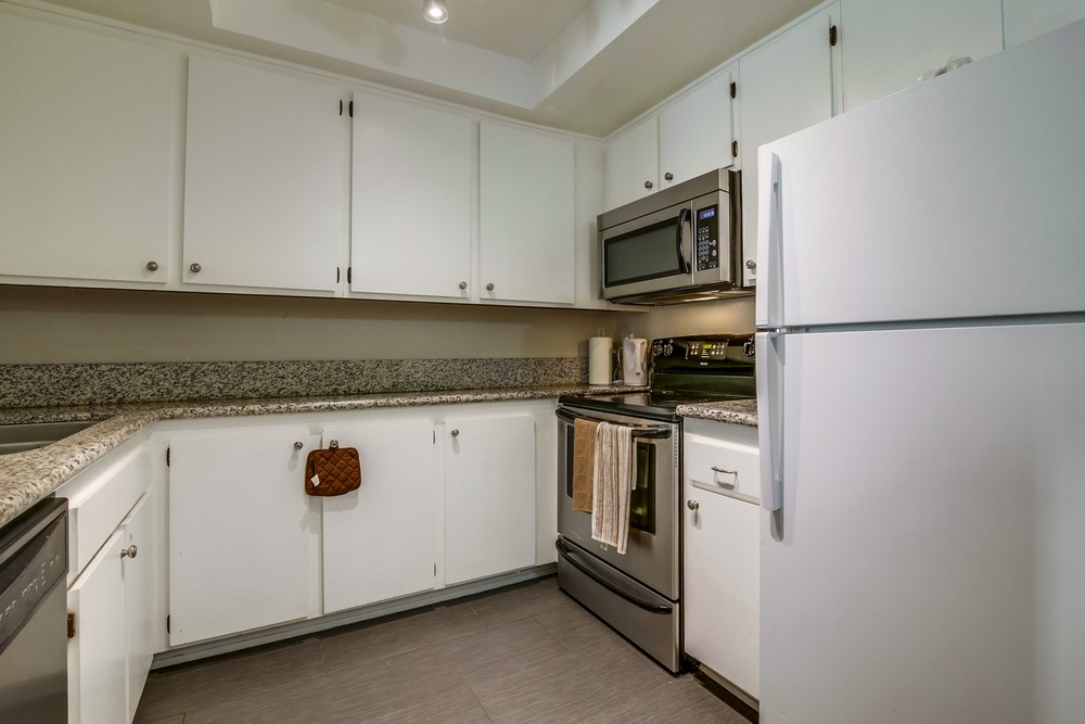 Virtual tour photo 13 of 28 for 6030 Rancho Mission Rd #366