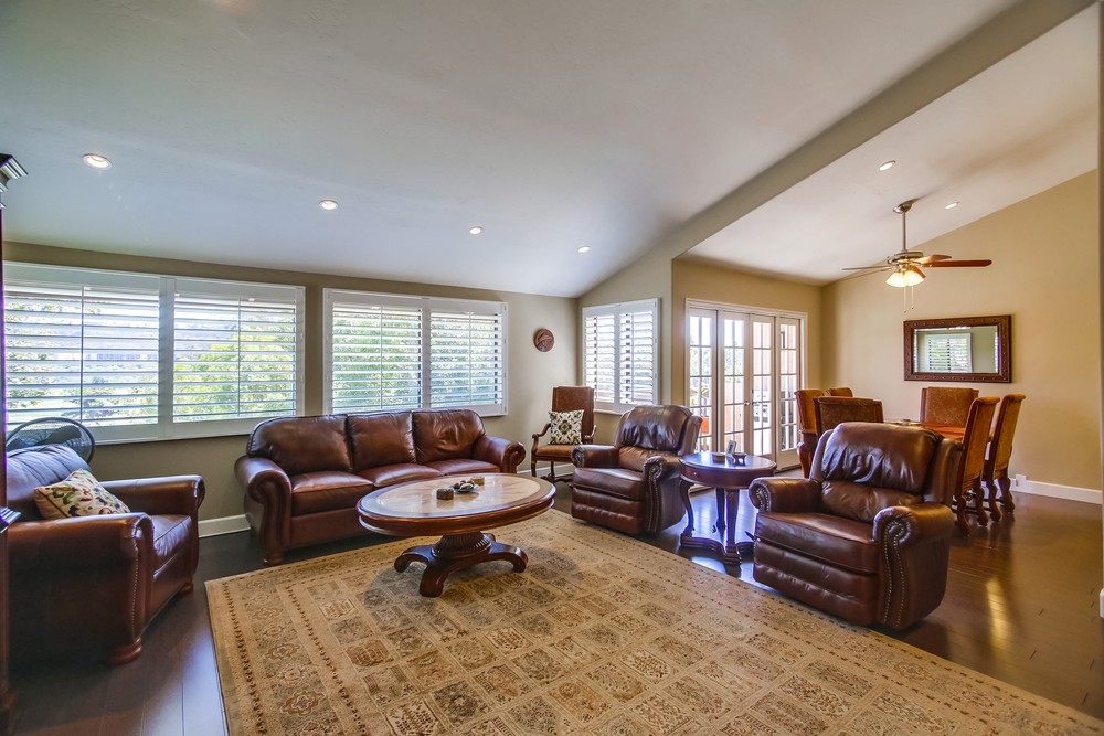 Virtual tour photo 11 of 71 for 6033 Gaines St