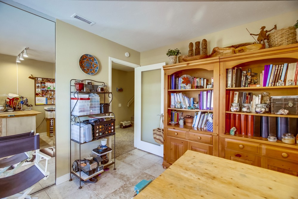 Virtual tour photo 47 of 71 for 6033 Gaines St