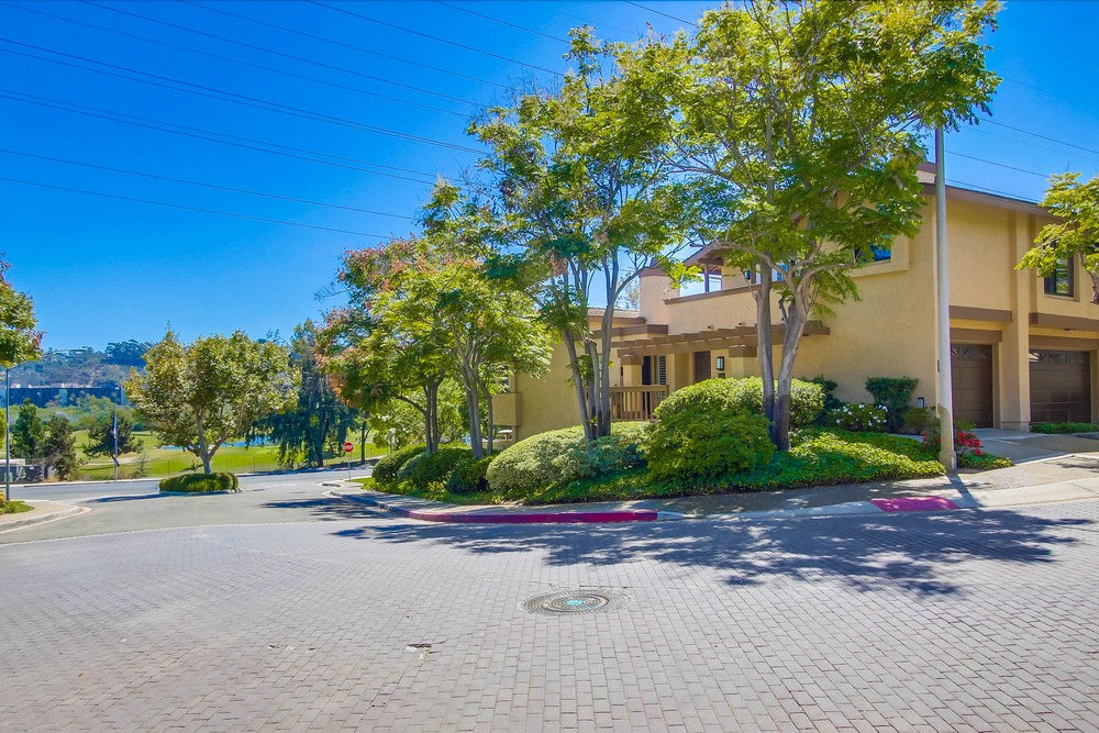 Virtual tour photo 69 of 71 for 6033 Gaines St