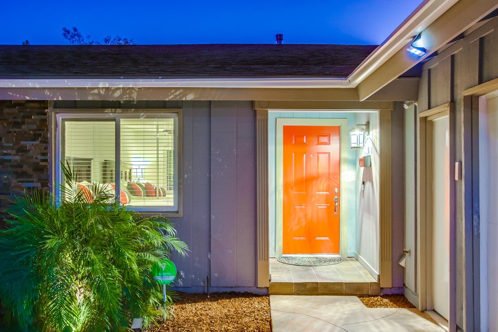 Virtual tour photo 5 of 54 for 6042 College Ave