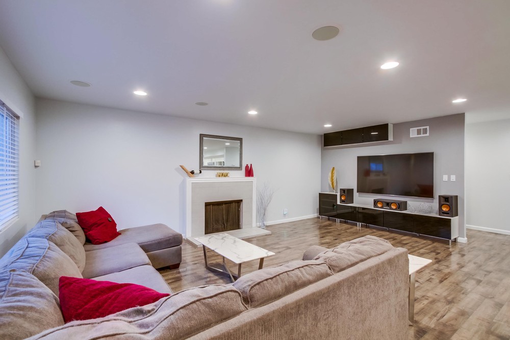 Virtual tour photo 14 of 54 for 6042 College Ave