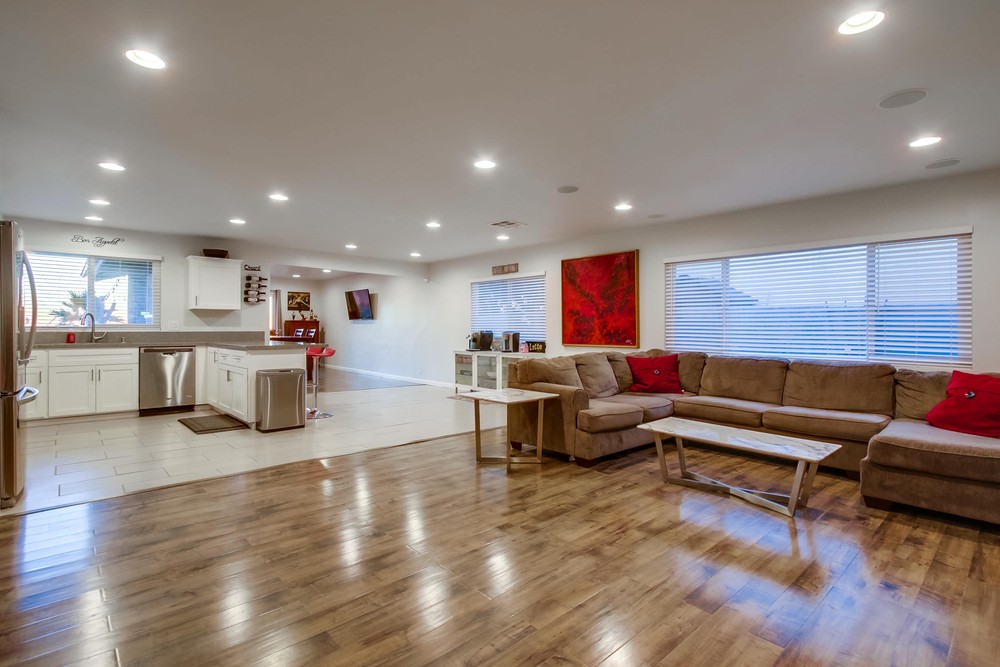 Virtual tour photo 16 of 54 for 6042 College Ave