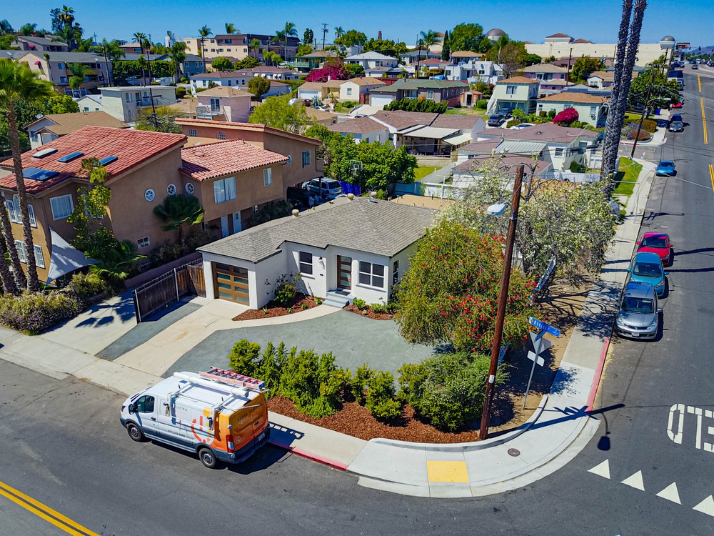 Virtual tour photo 3 of 27 for 6044 Estelle St