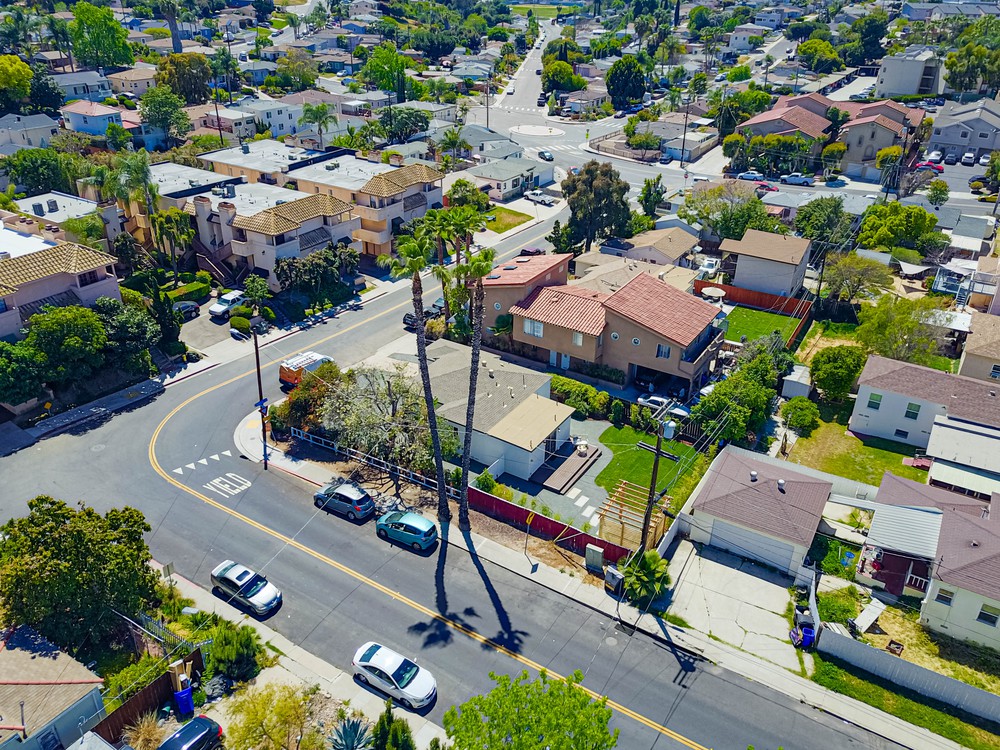 Virtual tour photo 13 of 27 for 6044 Estelle St