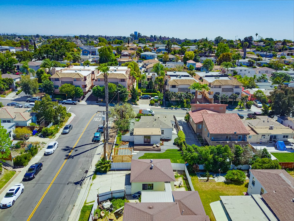Virtual tour photo 25 of 27 for 6044 Estelle St