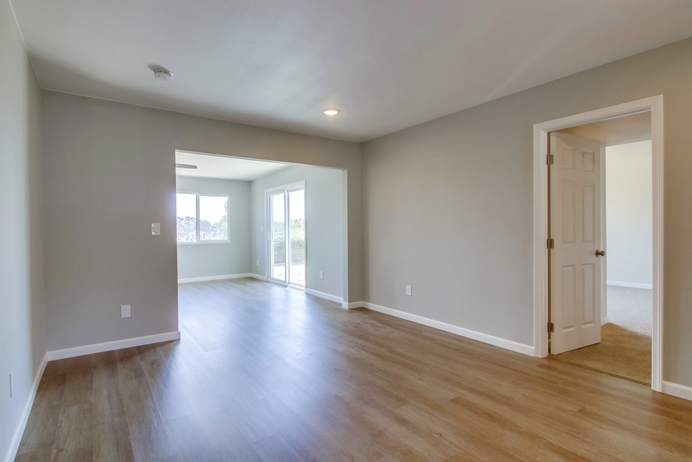 Virtual tour photo 12 of 42 for 6045 Daisy Ave