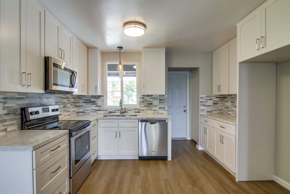 Virtual tour photo 22 of 42 for 6045 Daisy Ave