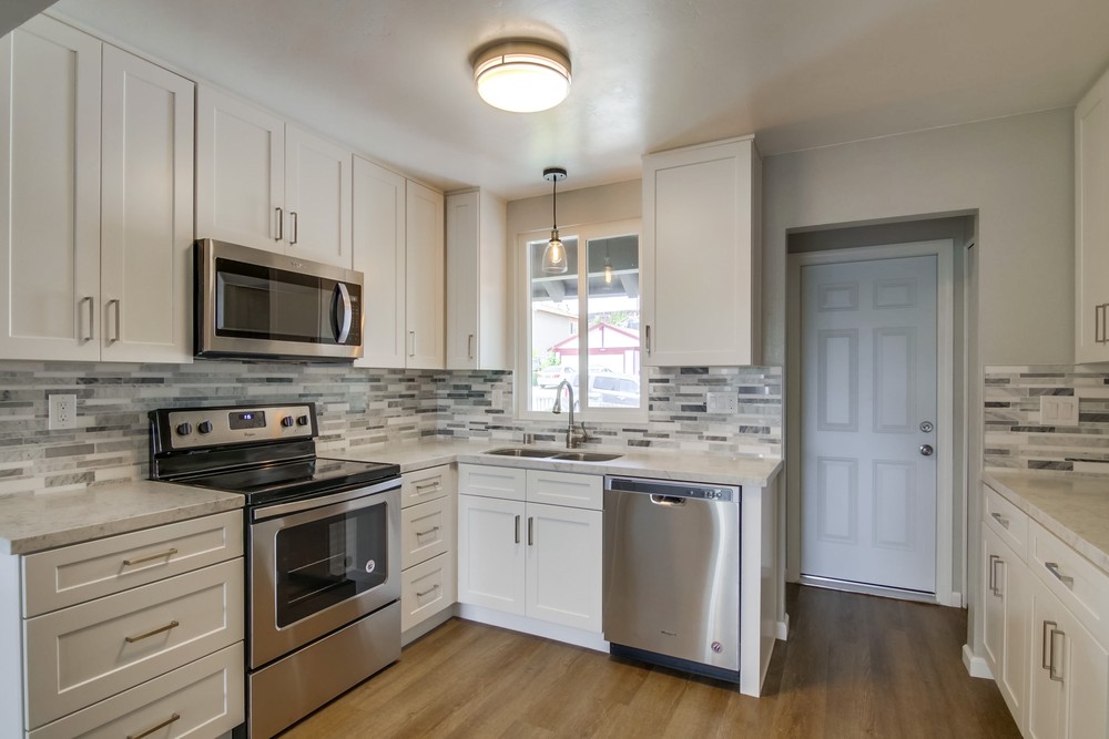 Virtual tour photo 24 of 42 for 6045 Daisy Ave