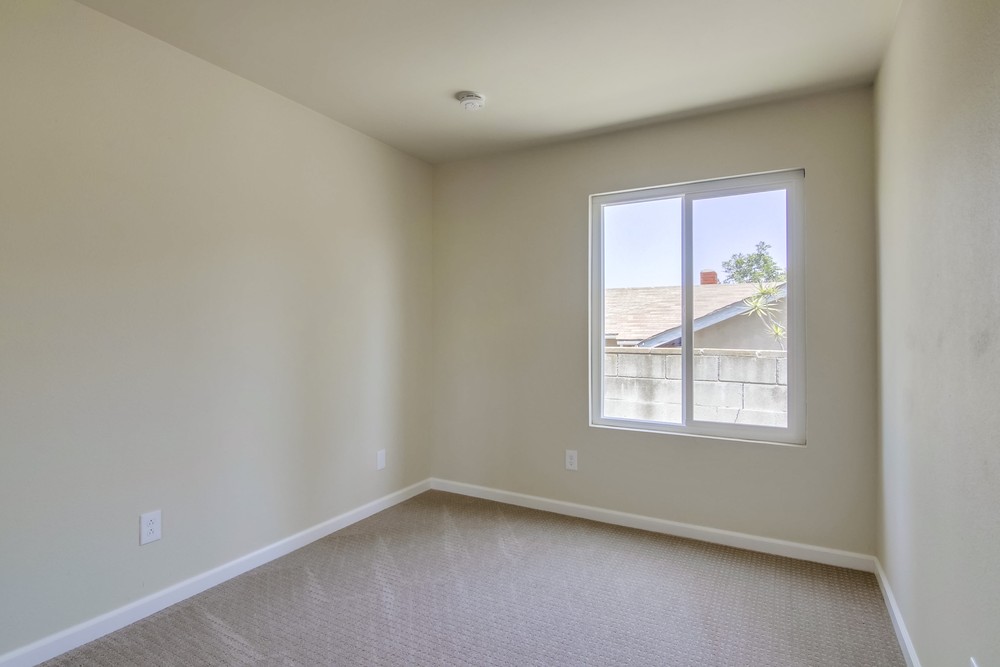 Virtual tour photo 31 of 42 for 6045 Daisy Ave