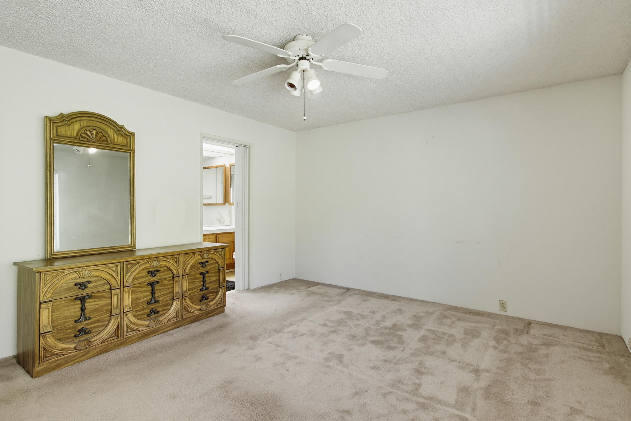 Virtual tour photo 23 of 35 for 6048 Cirrus St