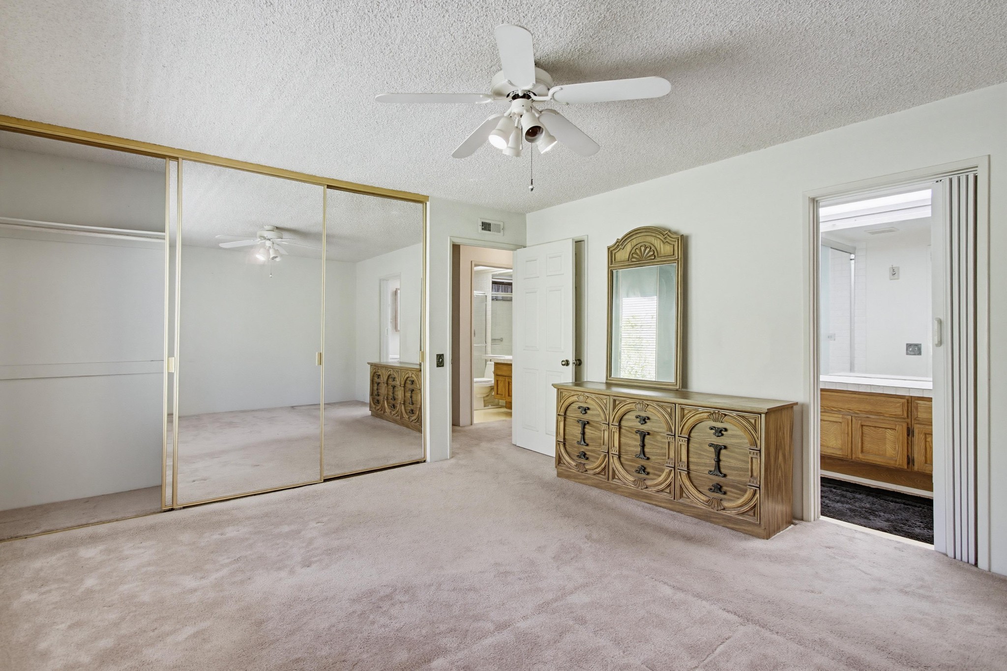 Virtual tour photo 24 of 35 for 6048 Cirrus St