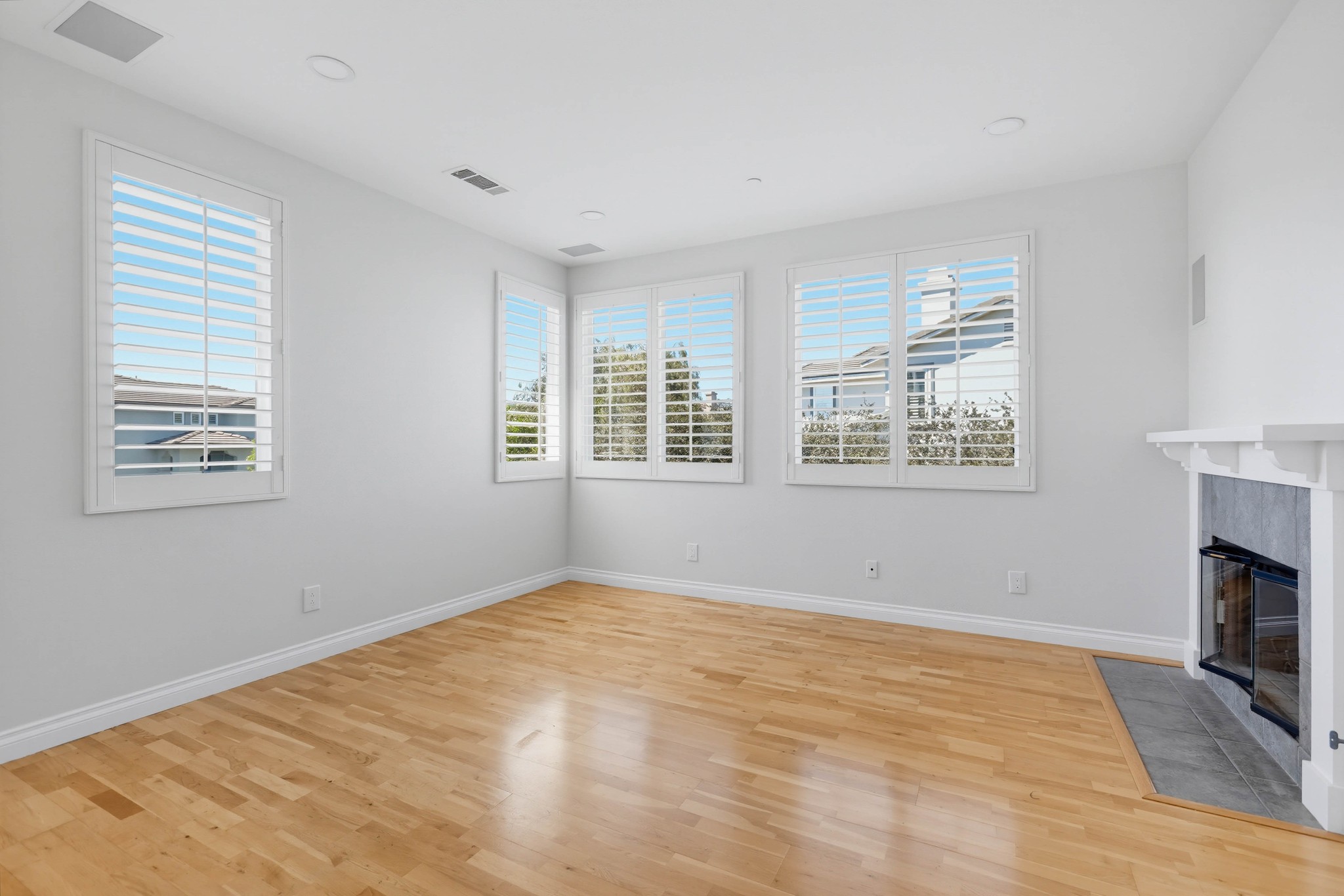 Virtual tour photo 22 of 84 for 605 Corte Calmo