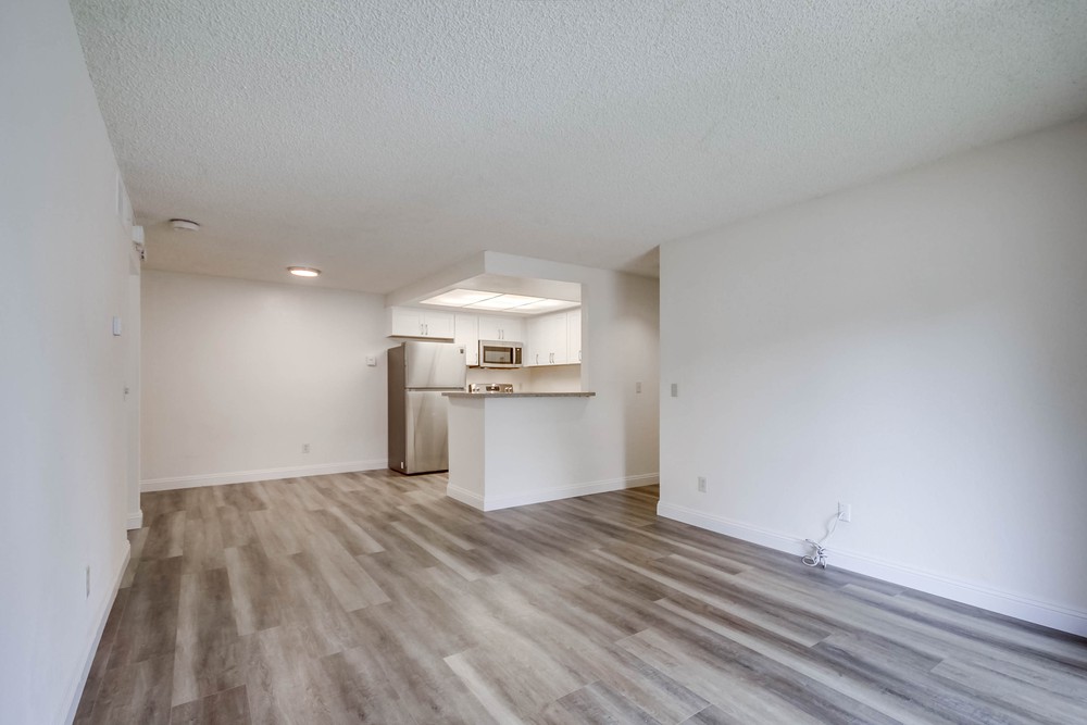 Virtual tour photo 7 of 31 for 6052 Rancho Mission Rd UNIT 407