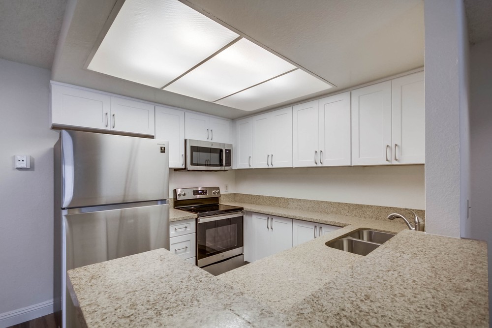 Virtual tour photo 18 of 31 for 6052 Rancho Mission Rd UNIT 407