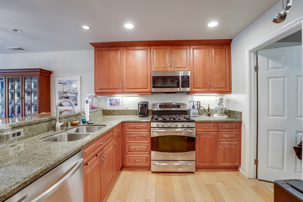 Virtual tour photo 17 of 64 for 6056 Cirrus St