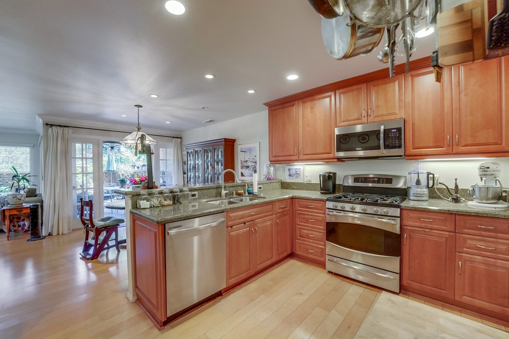Virtual tour photo 18 of 64 for 6056 Cirrus St