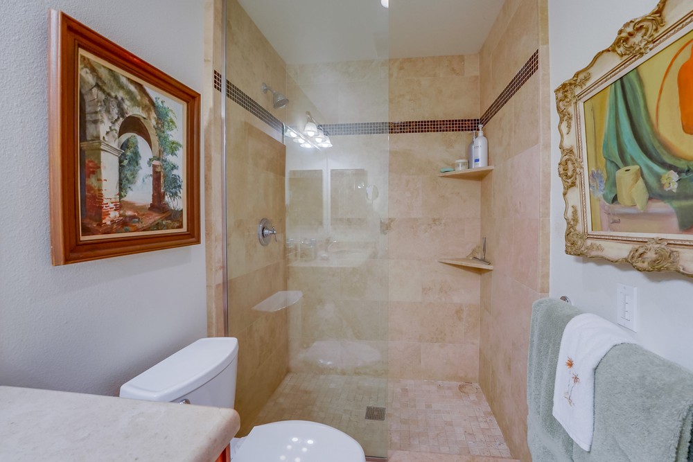 Virtual tour photo 40 of 64 for 6056 Cirrus St