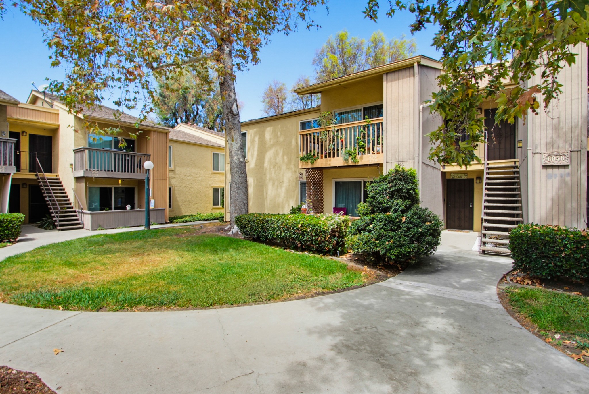 Virtual tour photo 1 of 32 for 6058 Rancho Mission Rd Unit 419