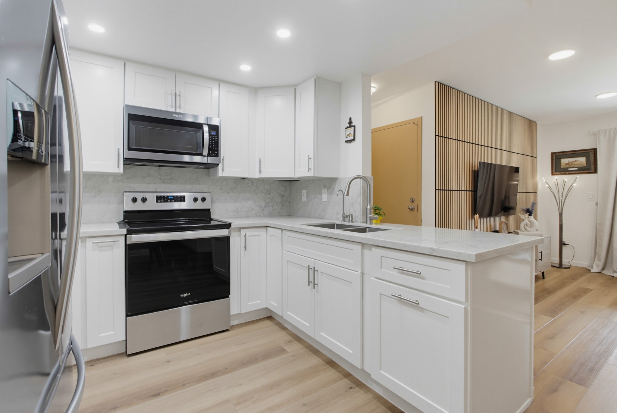 Virtual tour photo 13 of 32 for 6058 Rancho Mission Rd Unit 419