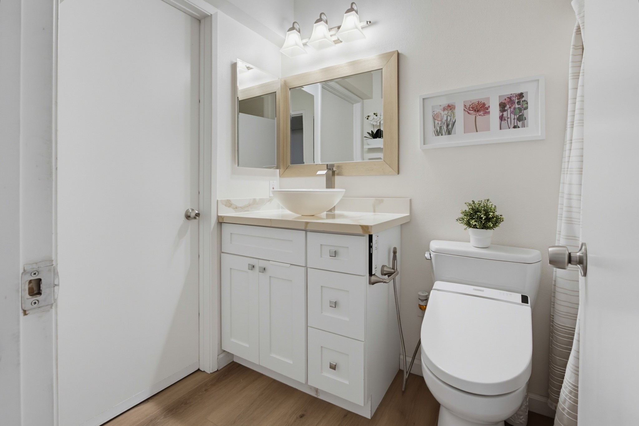 Virtual tour photo 24 of 32 for 6058 Rancho Mission Rd Unit 419