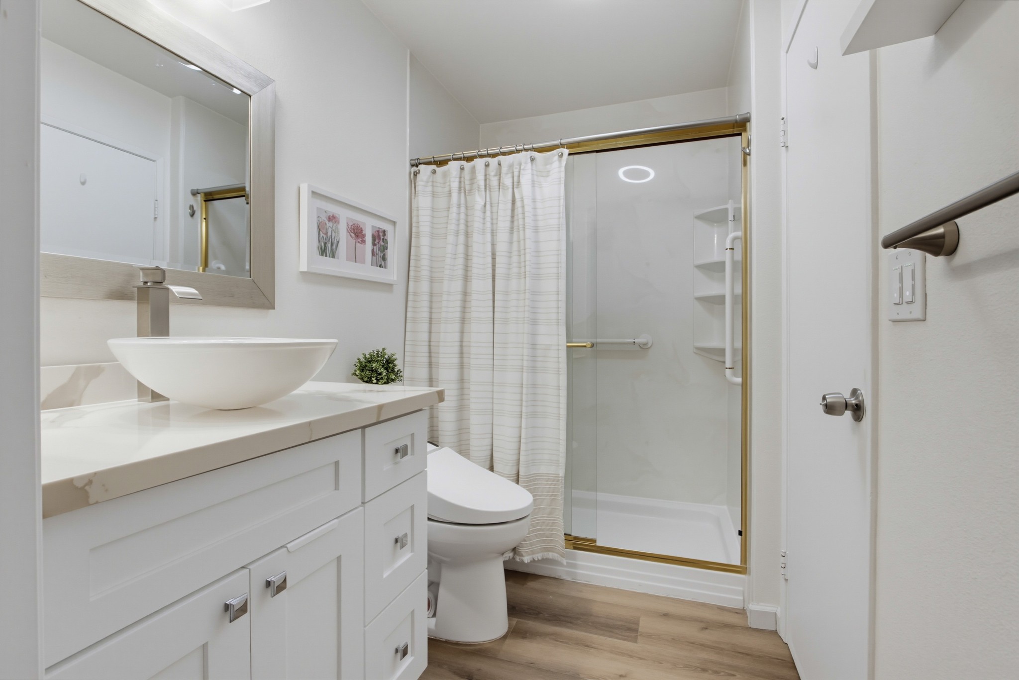 Virtual tour photo 25 of 32 for 6058 Rancho Mission Rd Unit 419