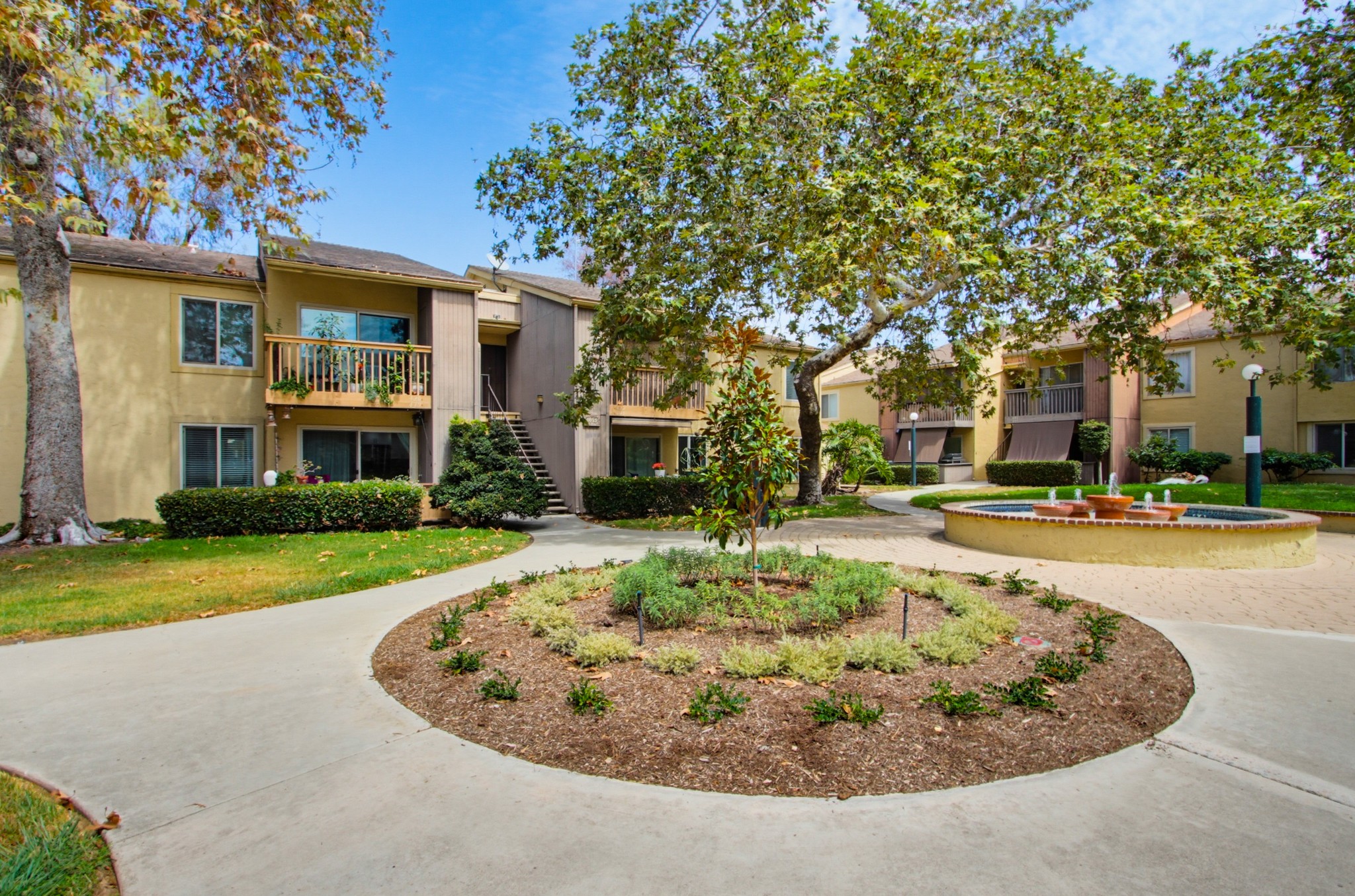 Virtual tour photo 28 of 32 for 6058 Rancho Mission Rd Unit 419