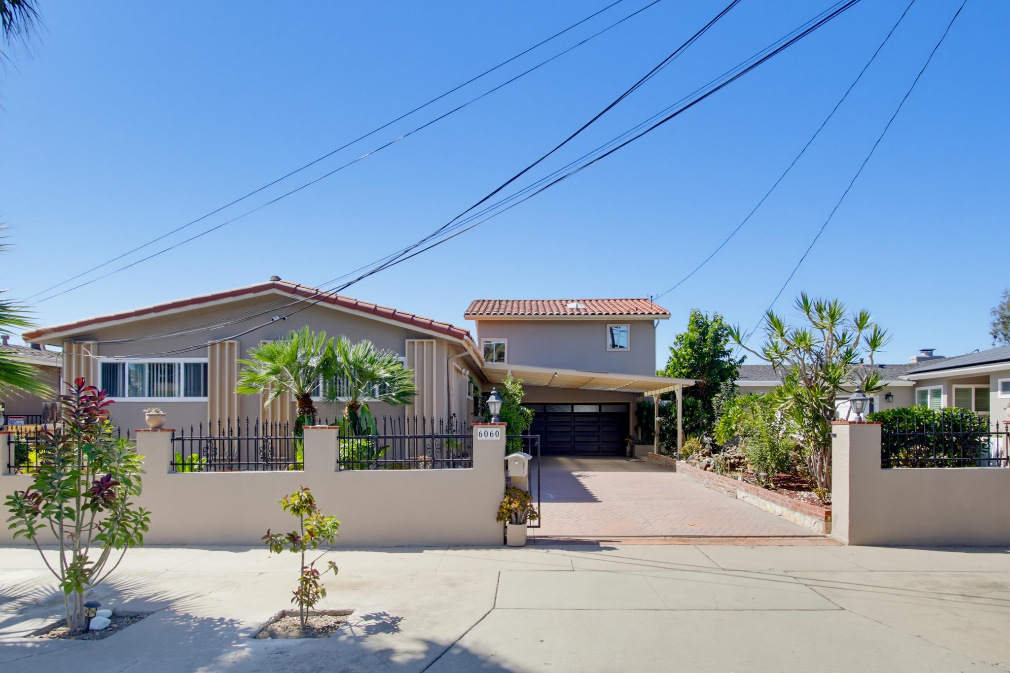 Virtual tour photo 3 of 120 for 6060 Cowles Mountain Blvd