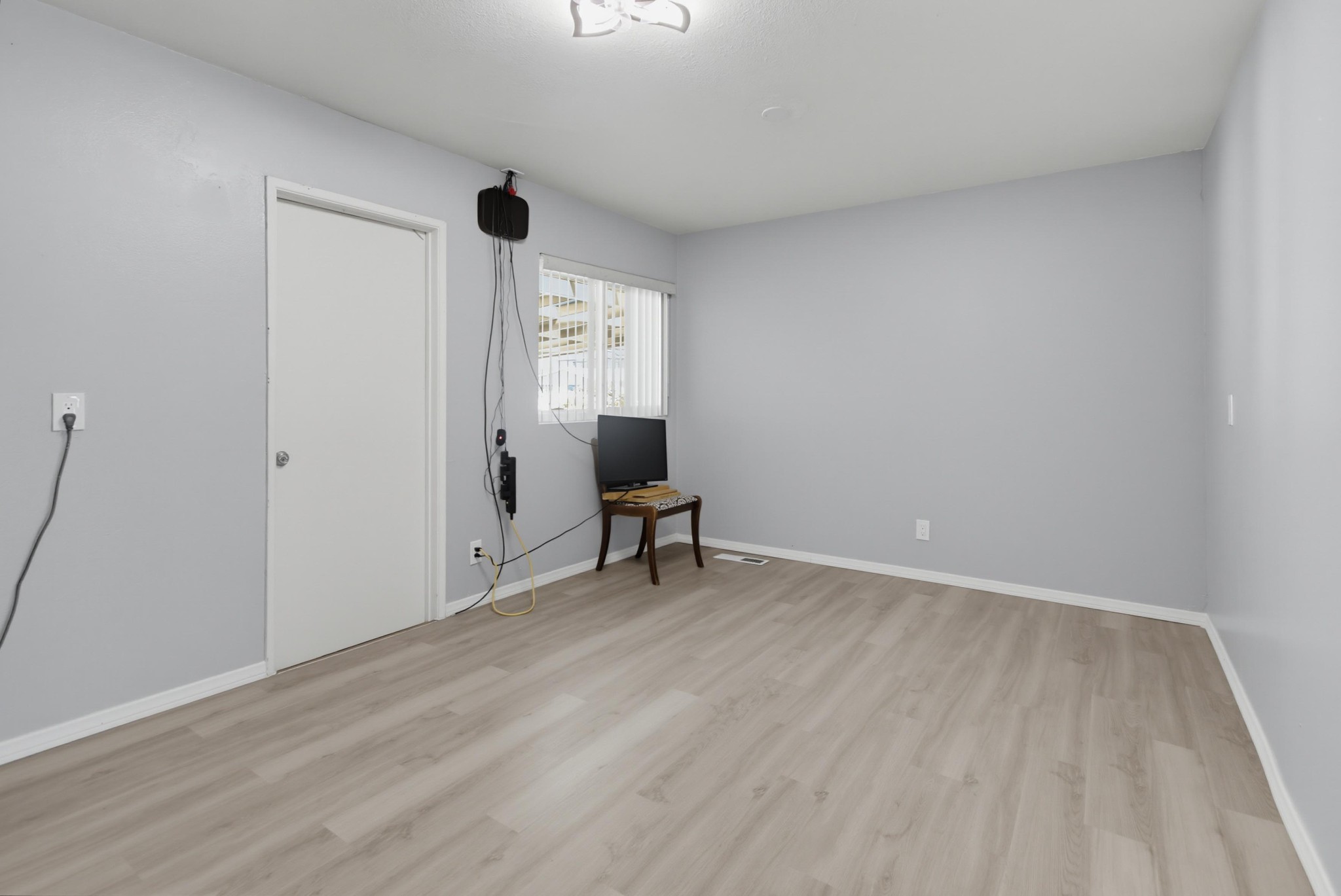 Virtual tour photo 21 of 120 for 6060 Cowles Mountain Blvd