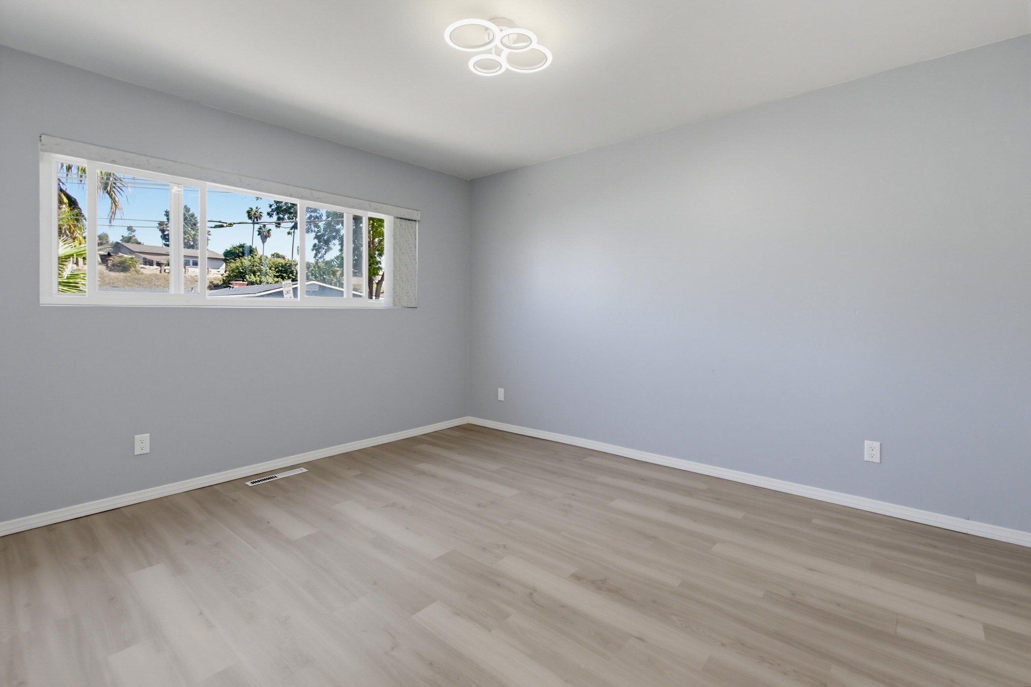 Virtual tour photo 37 of 120 for 6060 Cowles Mountain Blvd