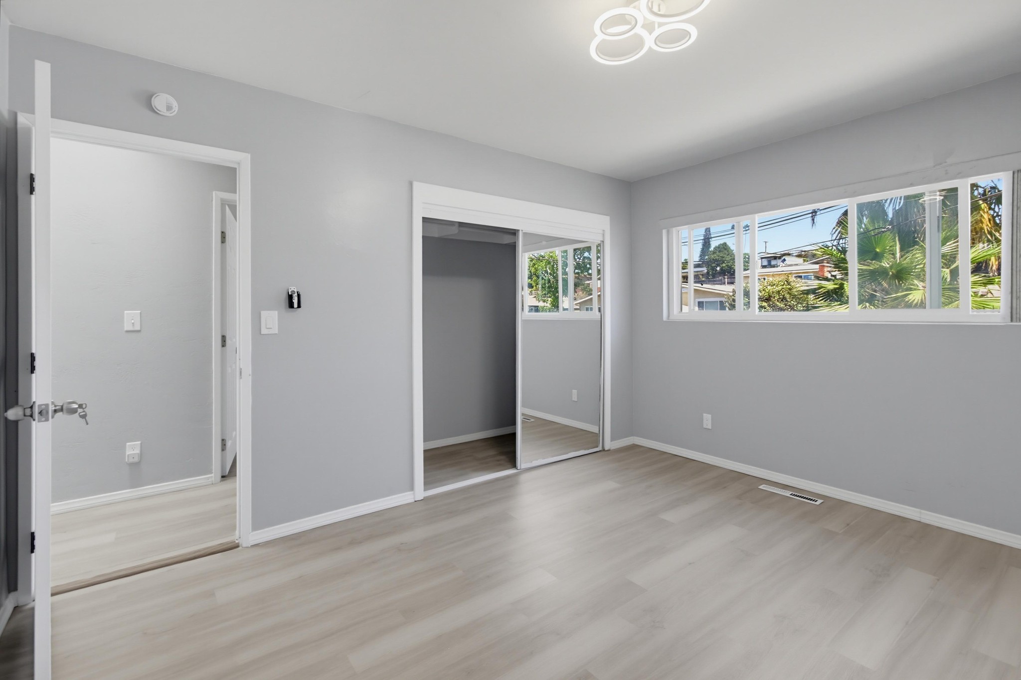 Virtual tour photo 41 of 120 for 6060 Cowles Mountain Blvd