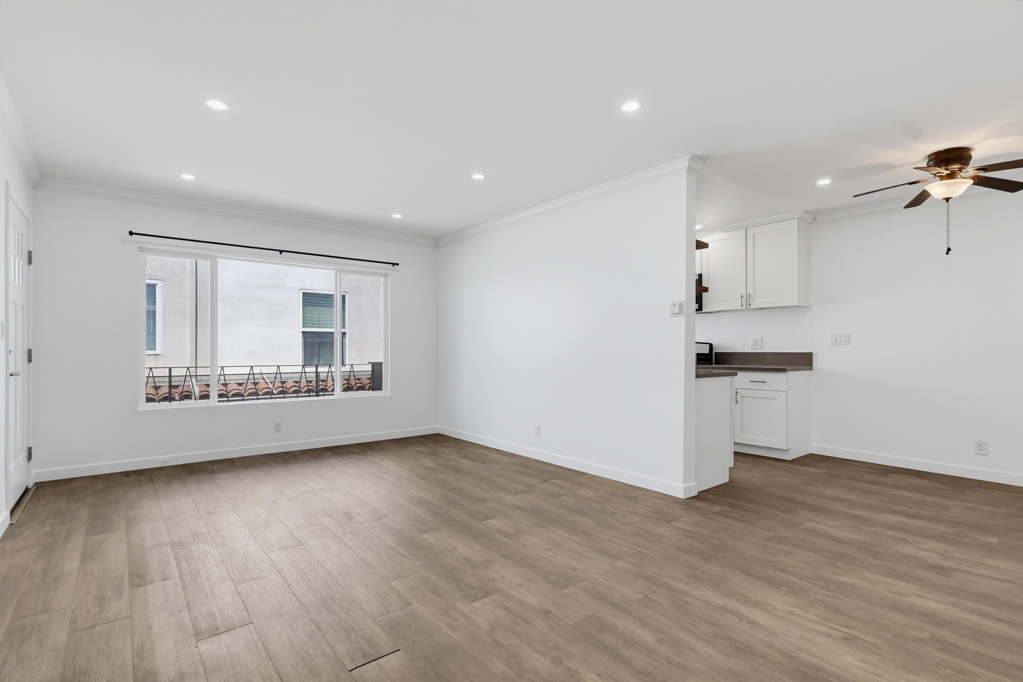 Virtual tour photo 10 of 40 for 6065 Pickford Pl