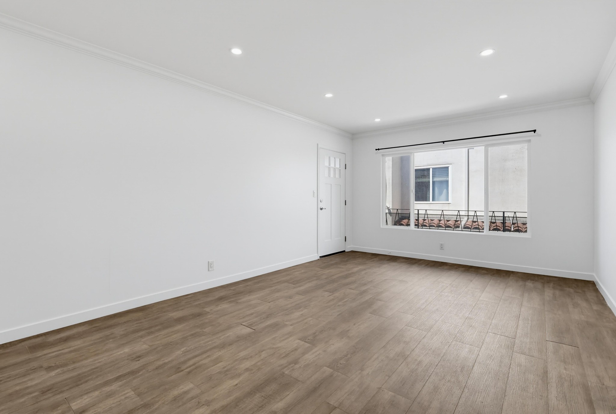 Virtual tour photo 12 of 40 for 6065 Pickford Pl