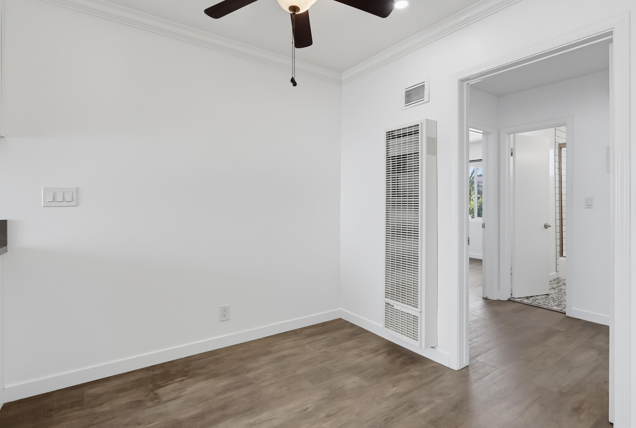 Virtual tour photo 14 of 40 for 6065 Pickford Pl