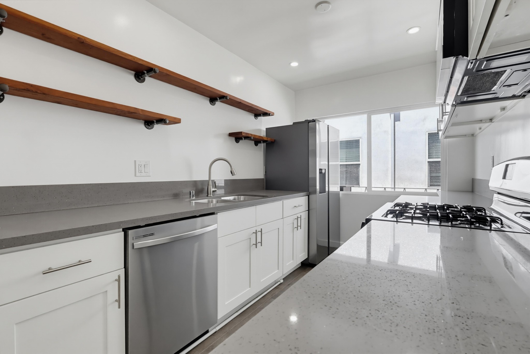 Virtual tour photo 21 of 40 for 6065 Pickford Pl