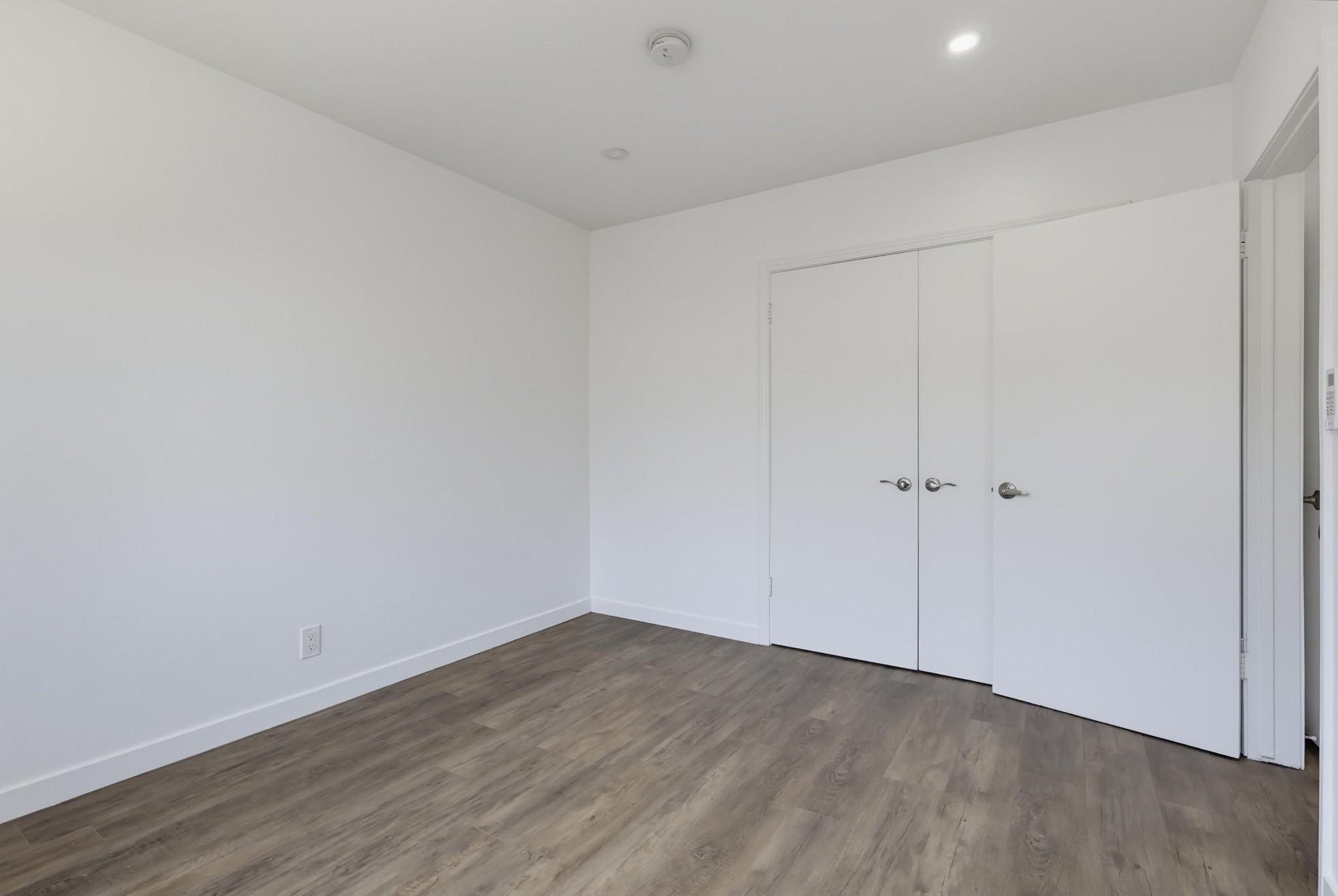 Virtual tour photo 38 of 40 for 6065 Pickford Pl
