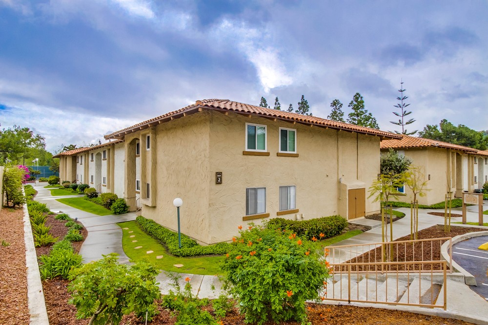 Virtual tour photo 35 of 38 for 6069 Rancho Mission Road #203