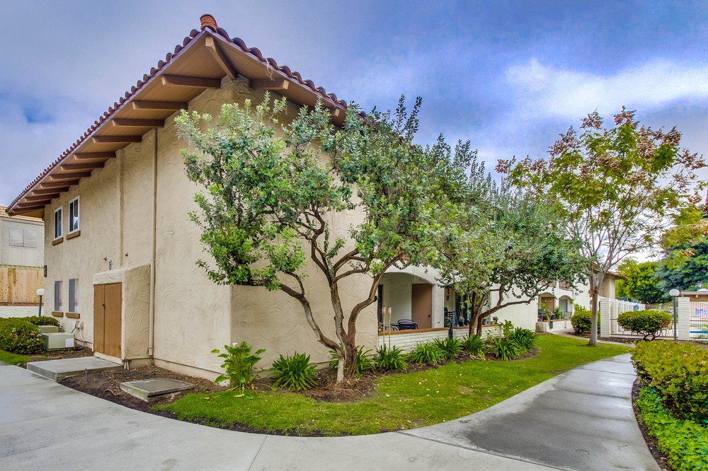 Virtual tour photo 36 of 38 for 6069 Rancho Mission Road #203
