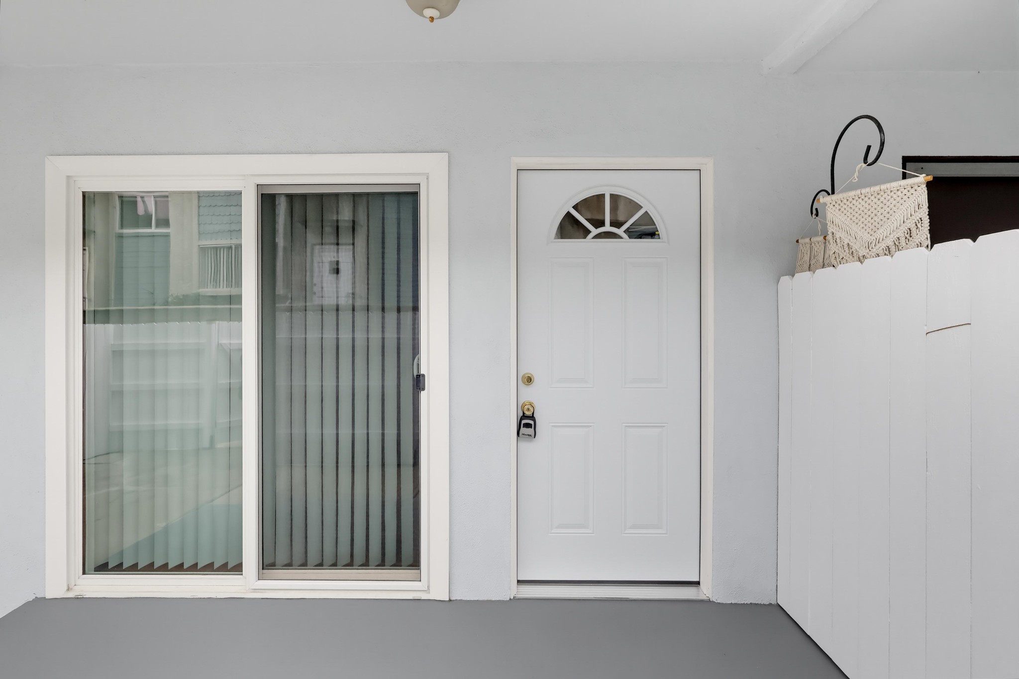 Virtual tour photo 11 of 36 for 607 Mound Ave c
