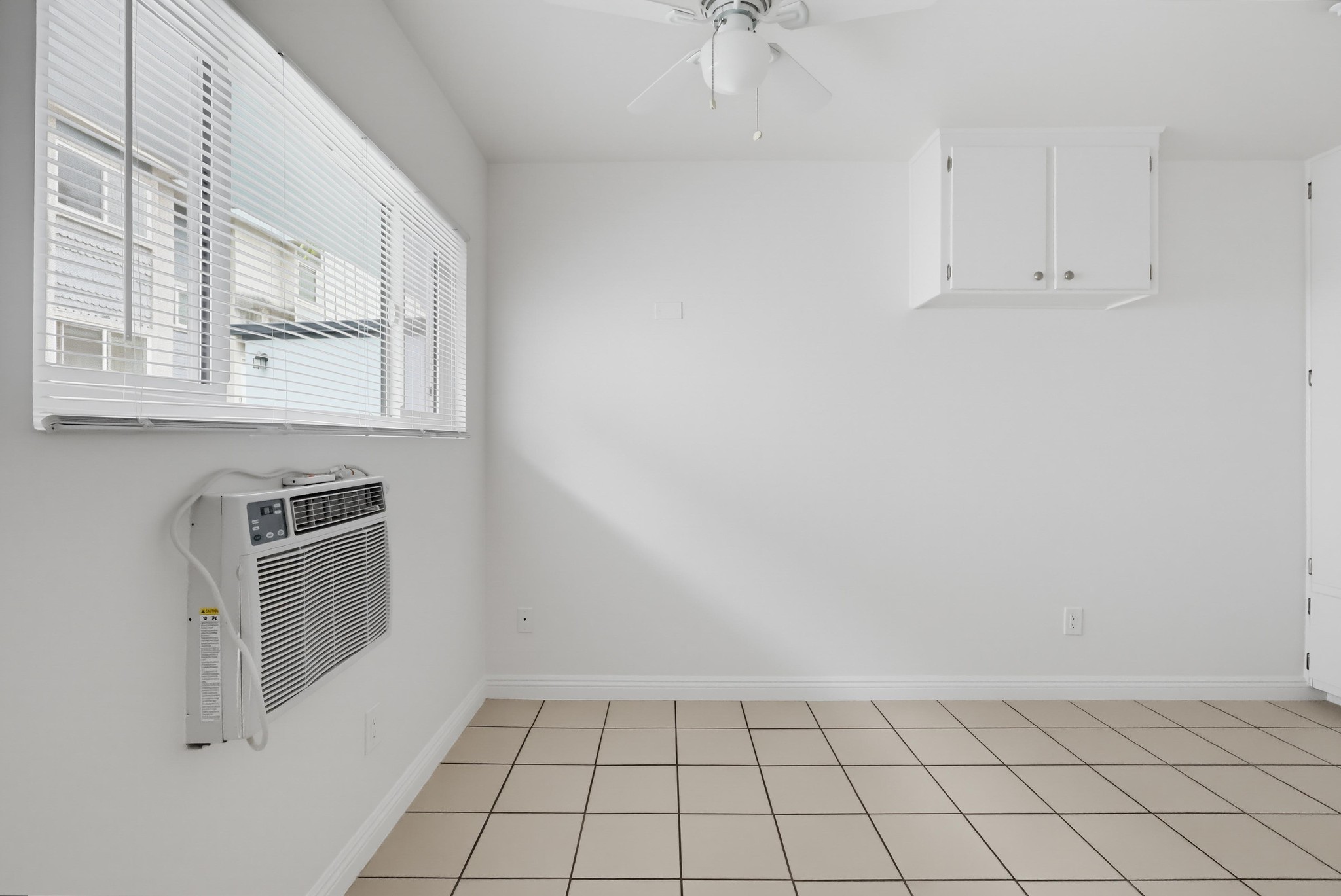 Virtual tour photo 19 of 36 for 607 Mound Ave c