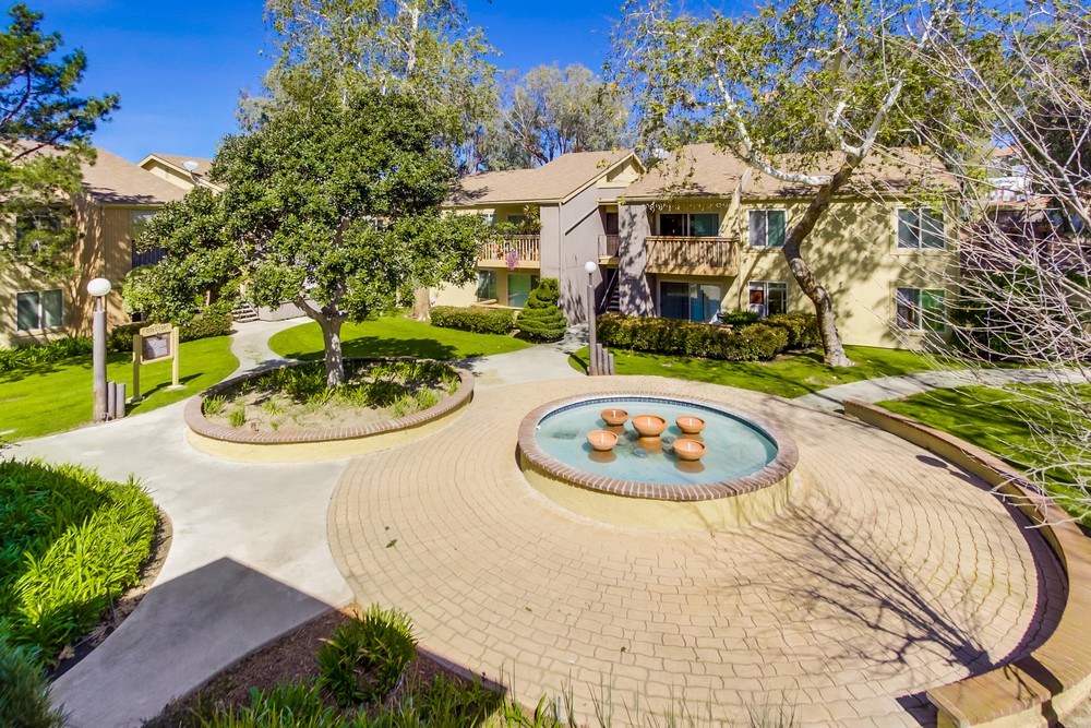 Virtual tour photo 8 of 39 for 6070 Rancho Mission Rd #424