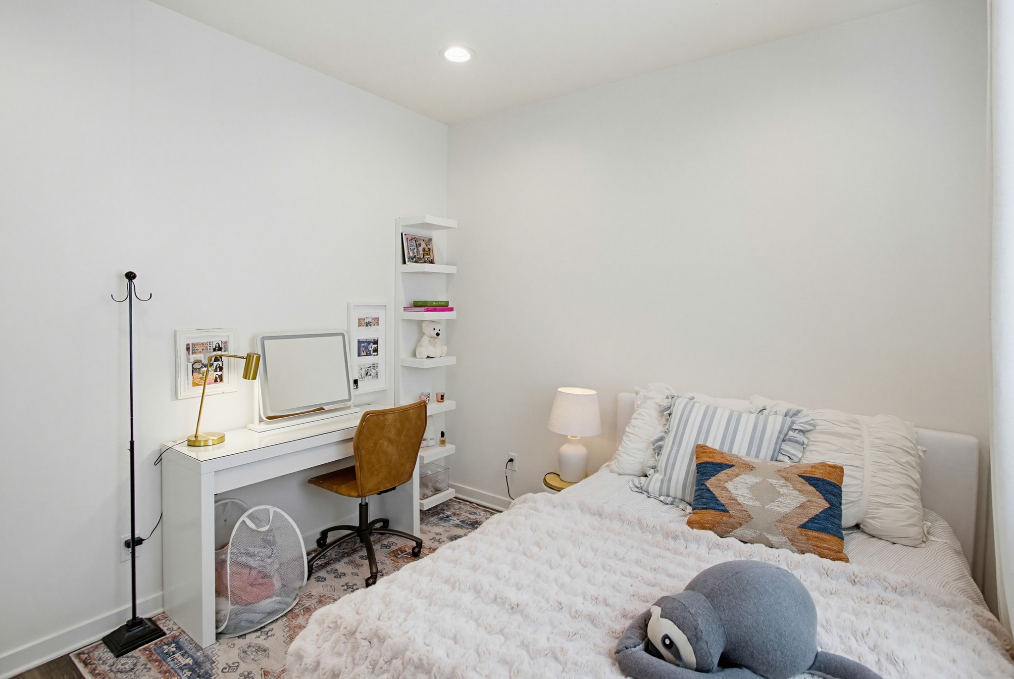 Virtual tour photo 17 of 66 for 6074 Colt Pl Unit 104