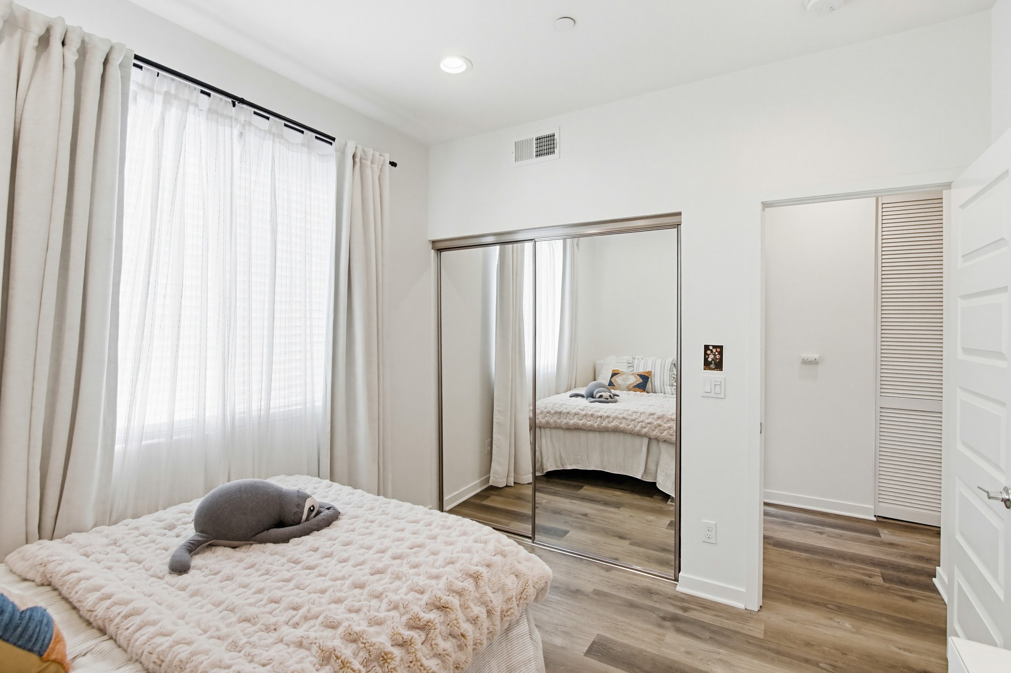 Virtual tour photo 19 of 66 for 6074 Colt Pl Unit 104