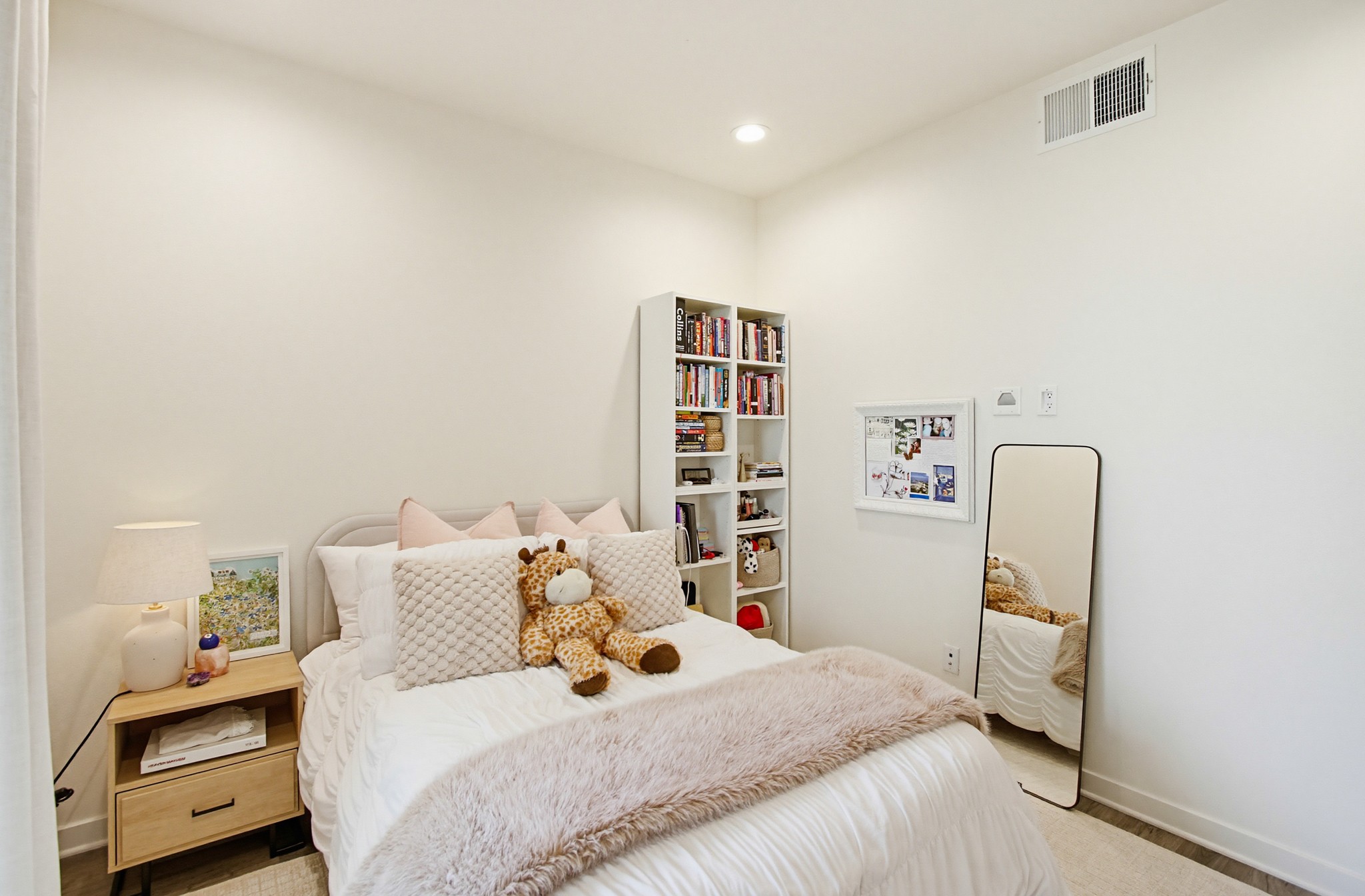 Virtual tour photo 34 of 66 for 6074 Colt Pl Unit 104