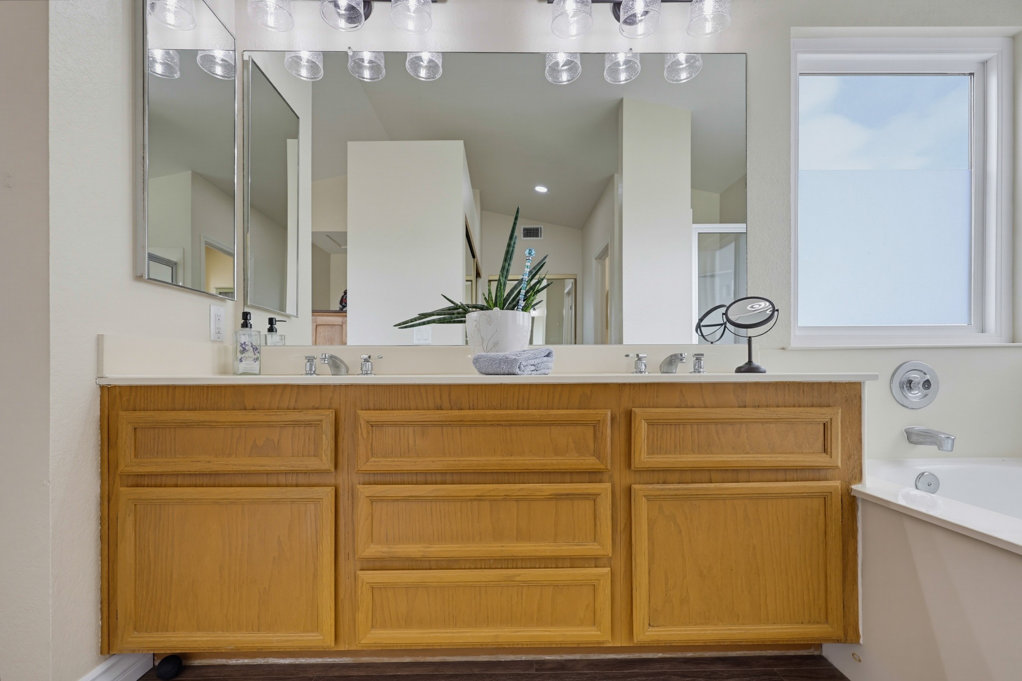 Virtual tour photo 51 of 107 for 608 Forester Ln