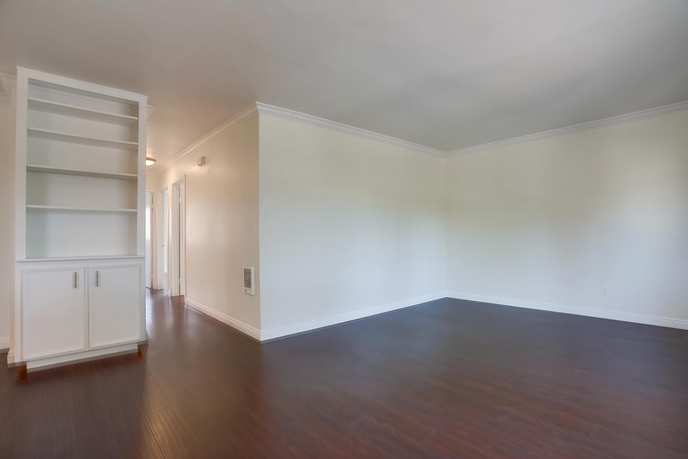 Virtual tour photo 9 of 33 for 6090 Mt Aguilar Dr